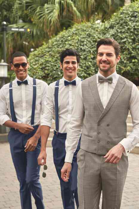 Reese Mode für Männer in Wilster und Brunsbüttel präsentiert aktuelle Trends für den Bräutigam und die Groomsmen