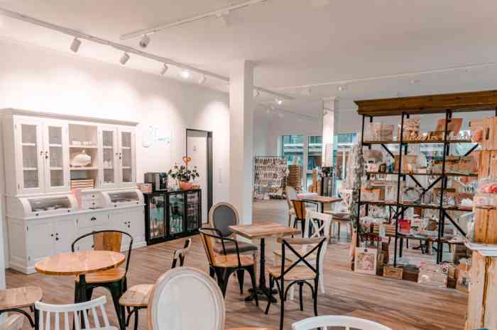 Bleib treu Outlet Store Café Lounge