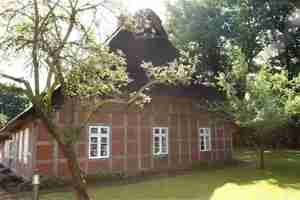 Dorfgemeinschaftshaus und Heimathaus in Breddorf