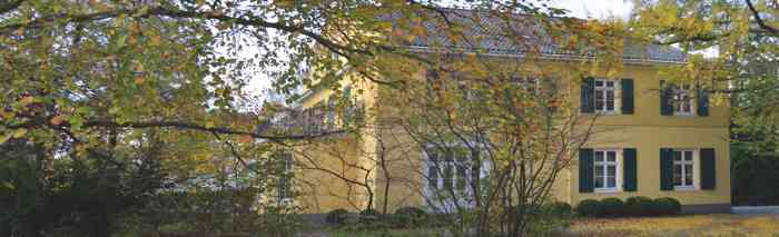 Das Standesamt Hamburg-Bergedorf legt die Freitagstermine im Bergedorfer Schloss jedes Jahr neu fest. 
