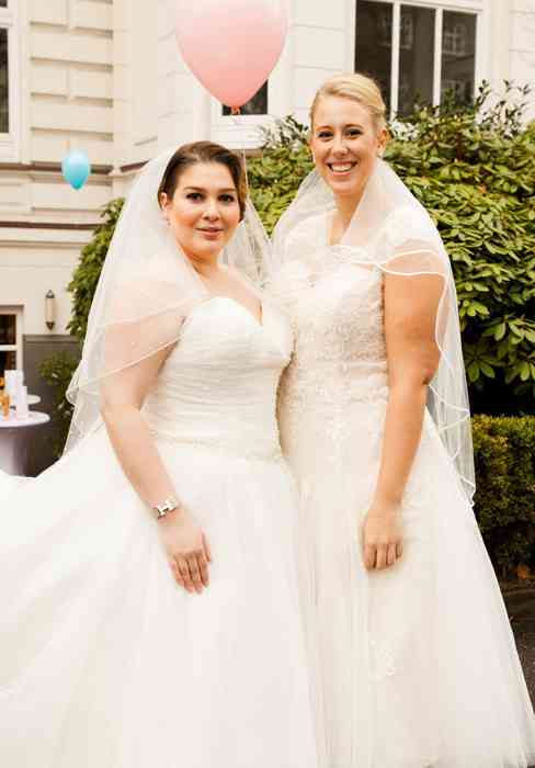 Vollkommen Braut Curvy Brides