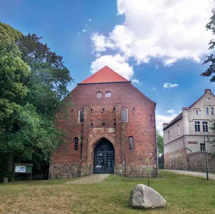Torhaus Burg Wredenhagen