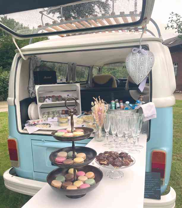 Catering aus dem VW T3 Hochzeitsbulli